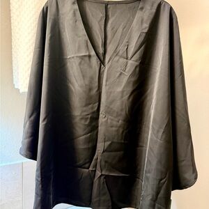 Chic Black V-Neck Women's Blouse